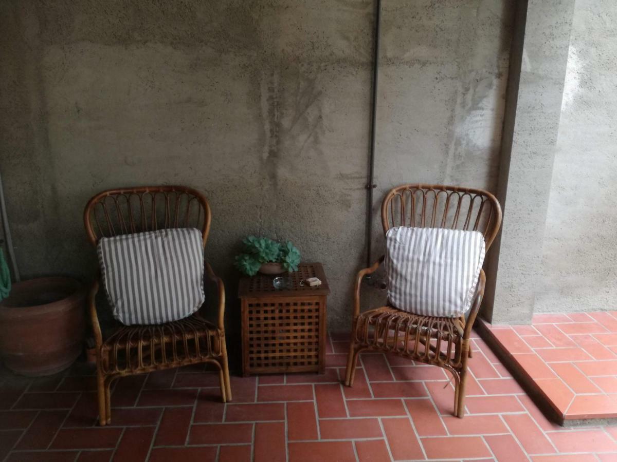 Tuscany Easy Holidays Apartamento Capannoli Exterior foto